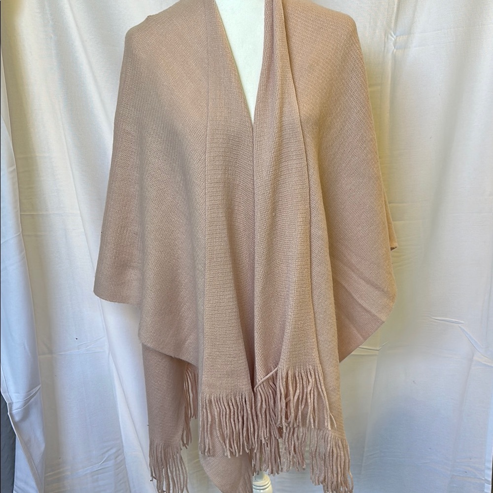 Vince Camuto Pink Knit Shawl